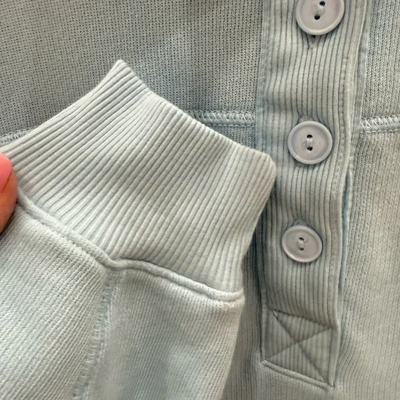 American Eagle Outfitters Light Blue Sweatshirt - Picture 6 of 9